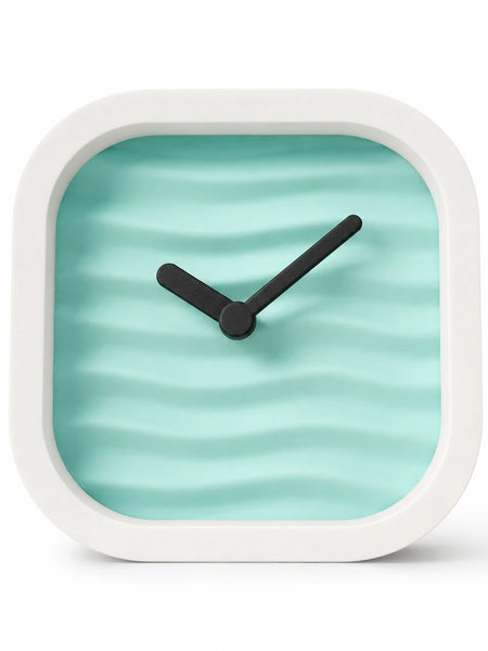 Wavy Desk Clock