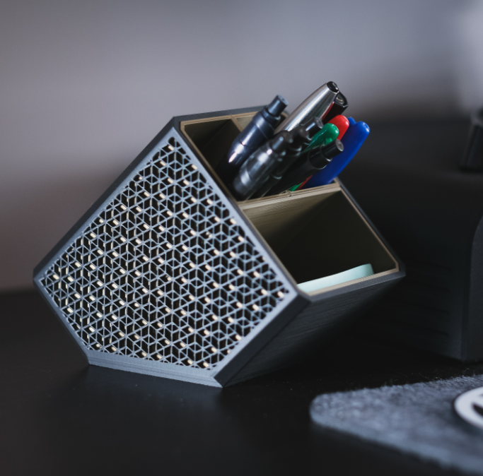 LayerStory Geometric Luxe Desk Organizer – Designer Pen & Accessory Holder