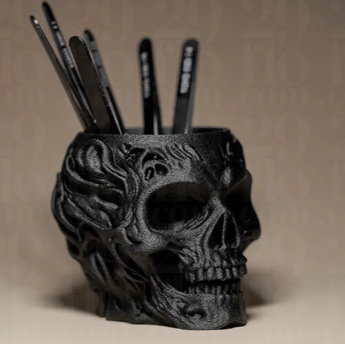 LayerStory “Obsidian Skull” Desk Organizer – Gothic Pen & Accessory Holder